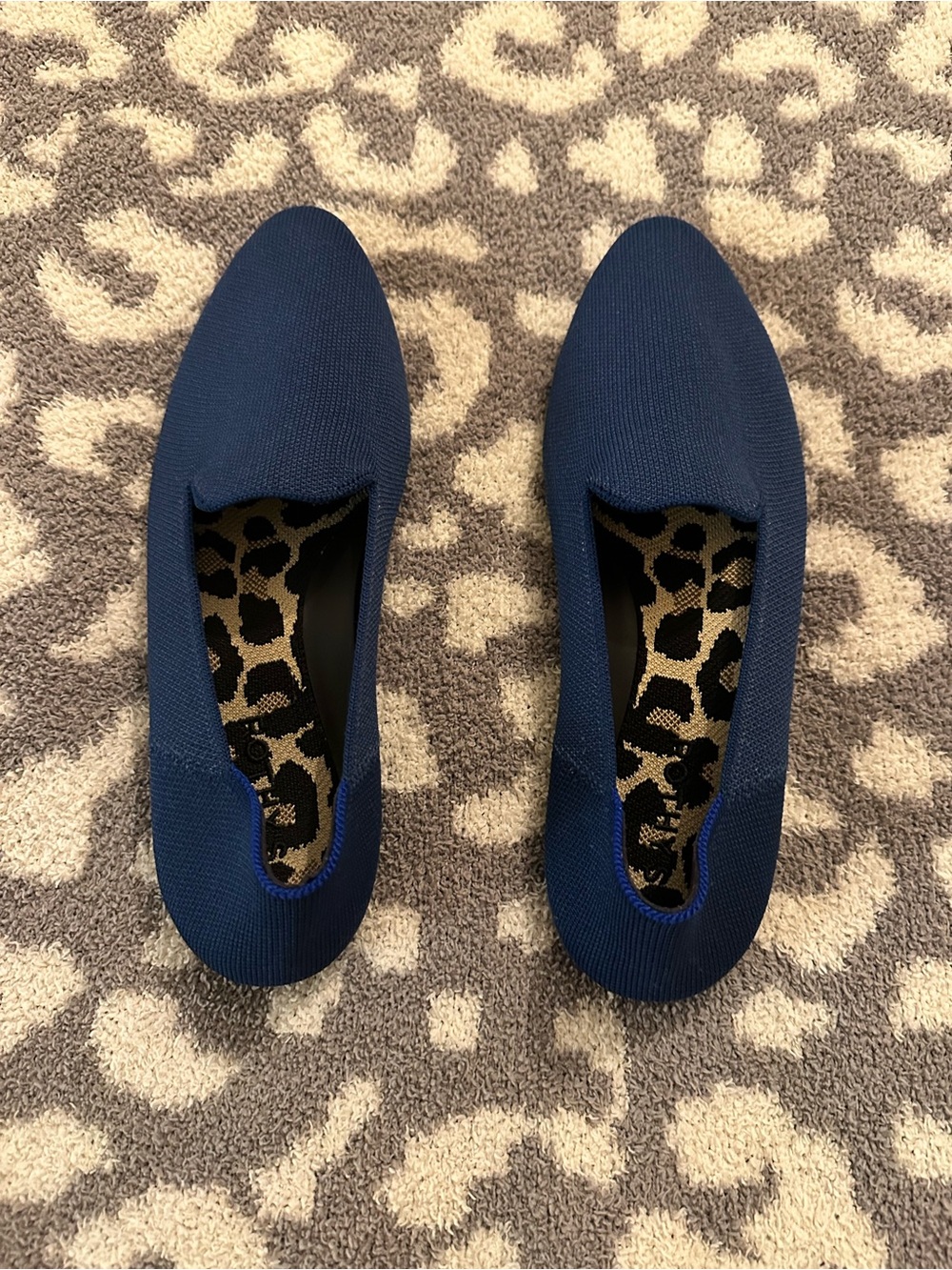 Rothy's Almond Loafer Deep Navy Leopard Insole Size 10